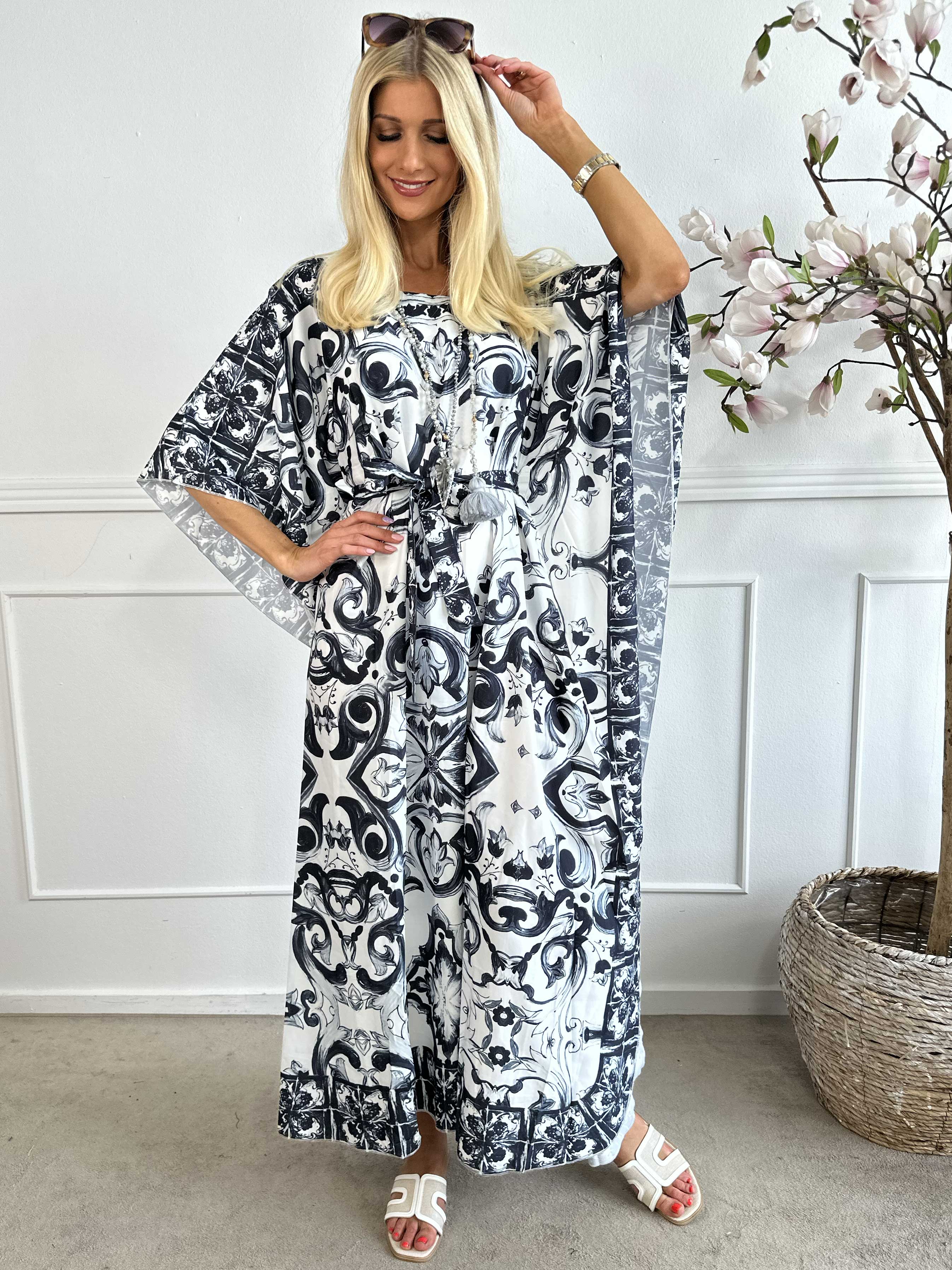 Suna - Lang tunikakjole med smukt mønster